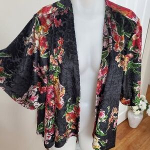 Embossed velveteen topper 1X